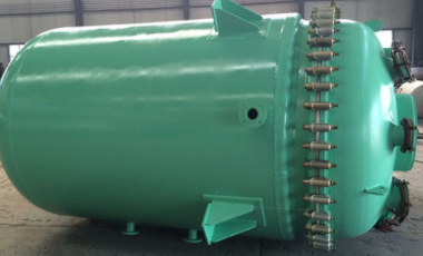 搪玻璃反應釜開蓋式和密閉式的區別